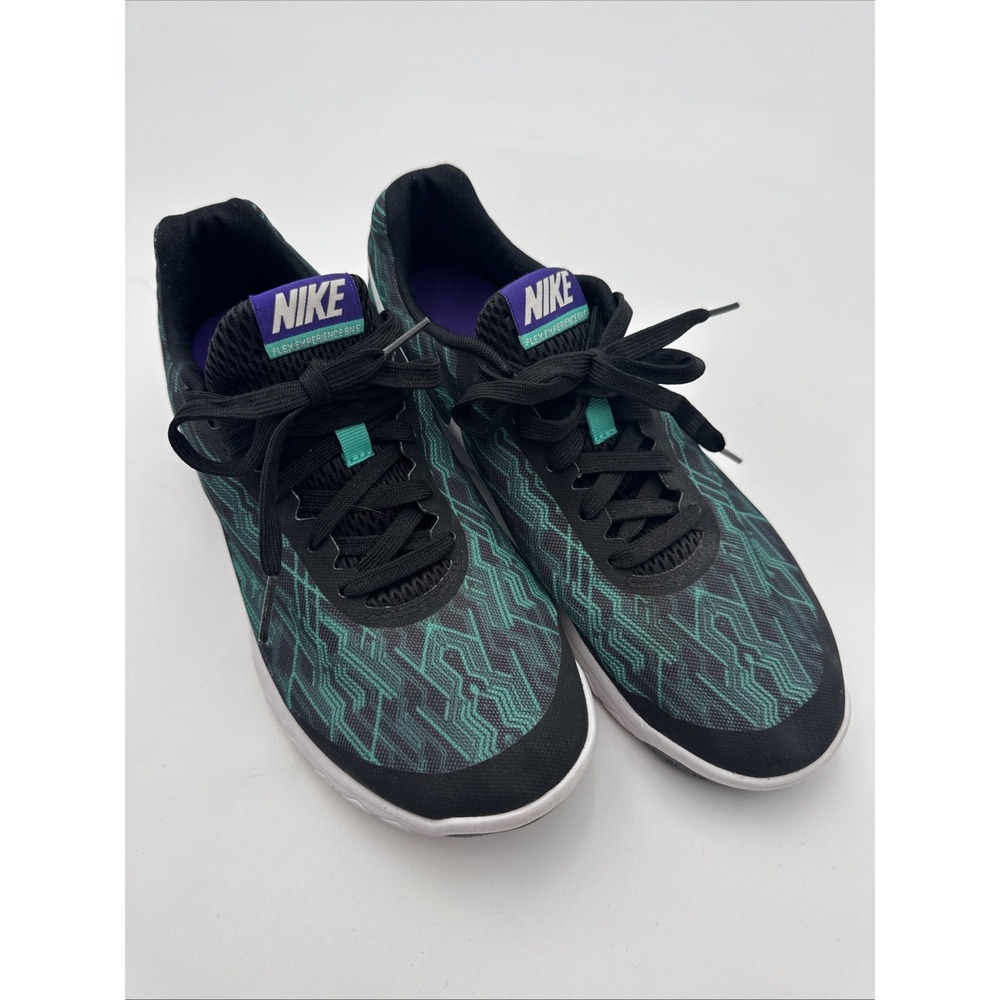 Nike Flex Experience RN 5 Women's 9.5 Running Shoes Black White Green 844673-001